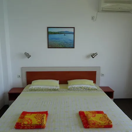 Guest house Dobrevi